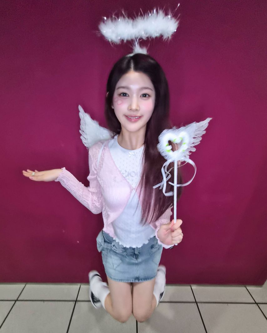 하츠투하츠 에이나