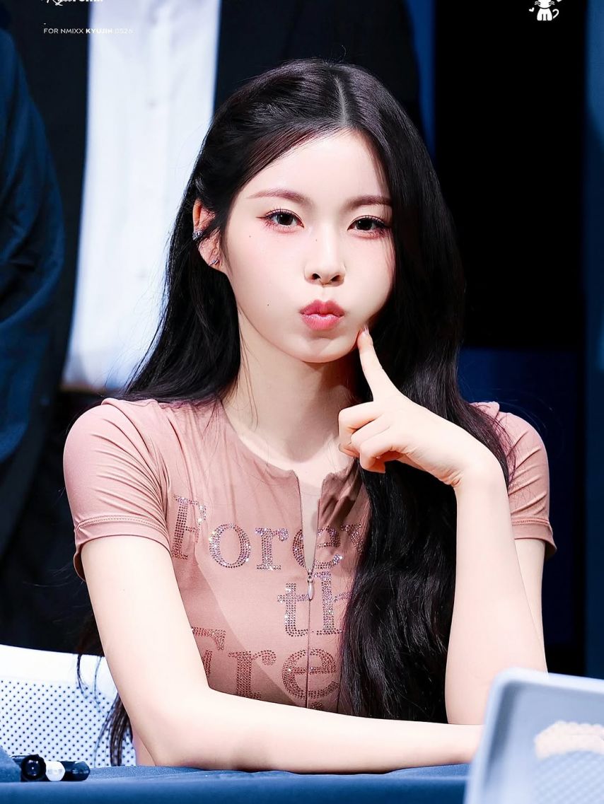 NMIXX (엔믹스) 규진