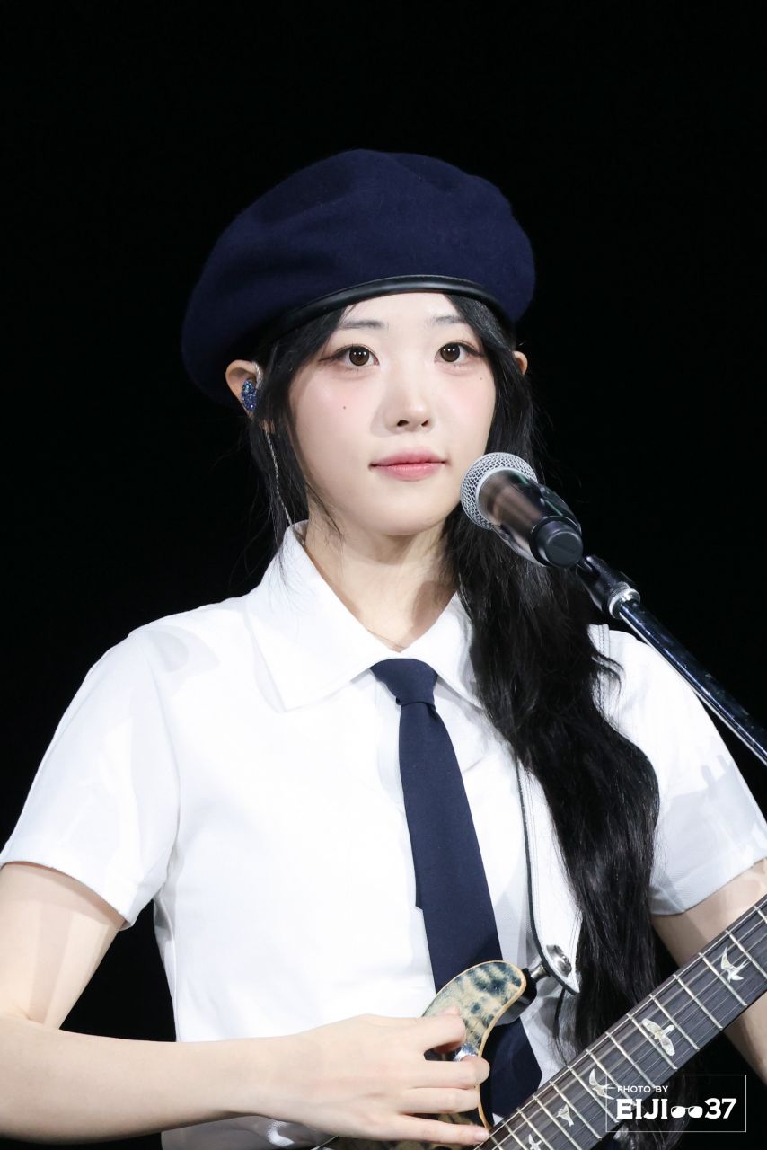 QWER 히나