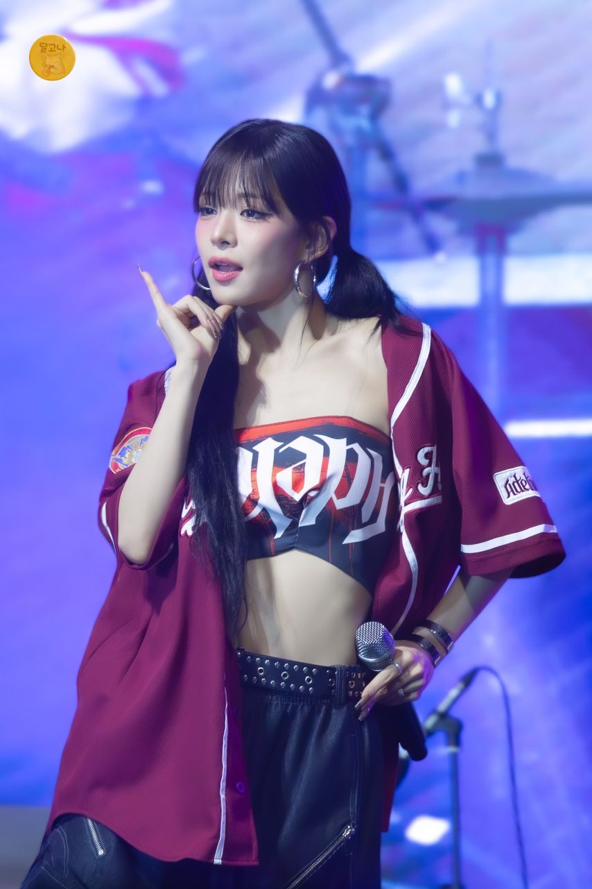 프로미스나인 이채영