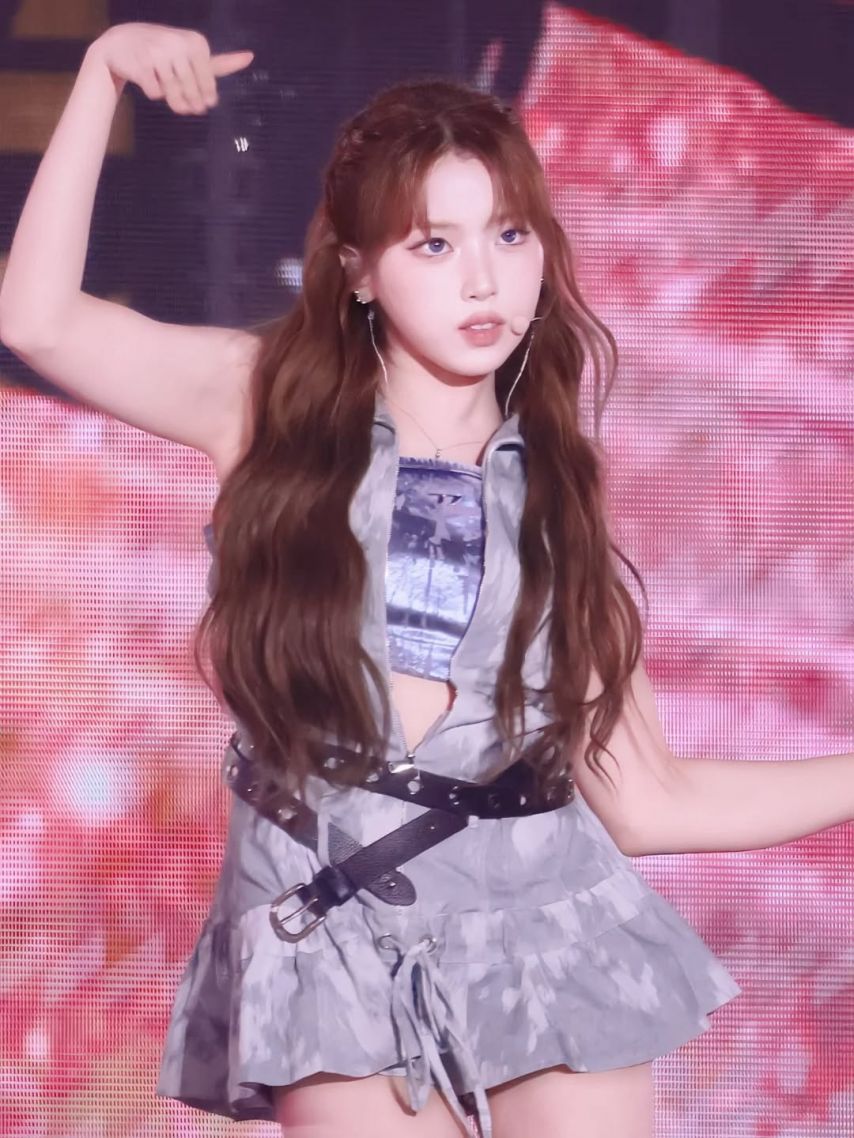 NMIXX (엔믹스) 지우