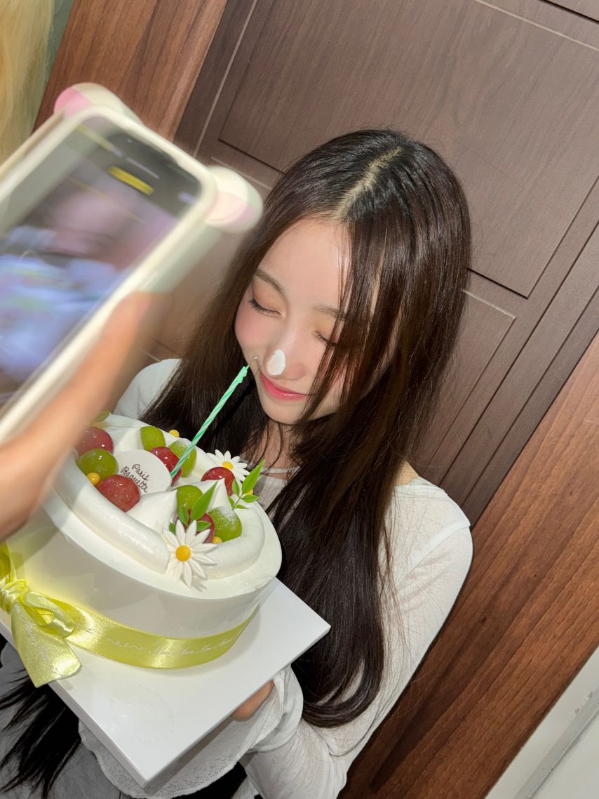 세이마이네임 히토미, 메이