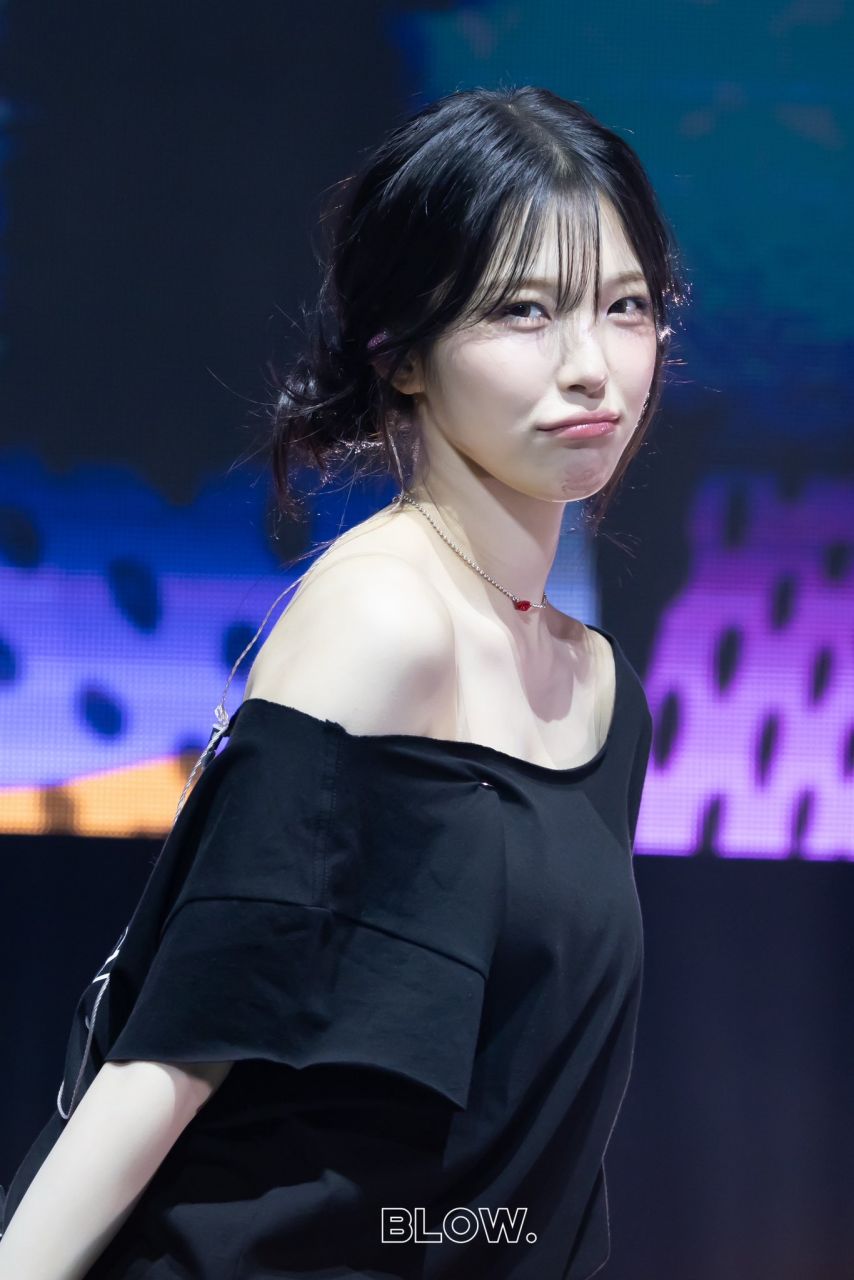 프로미스나인 백지헌