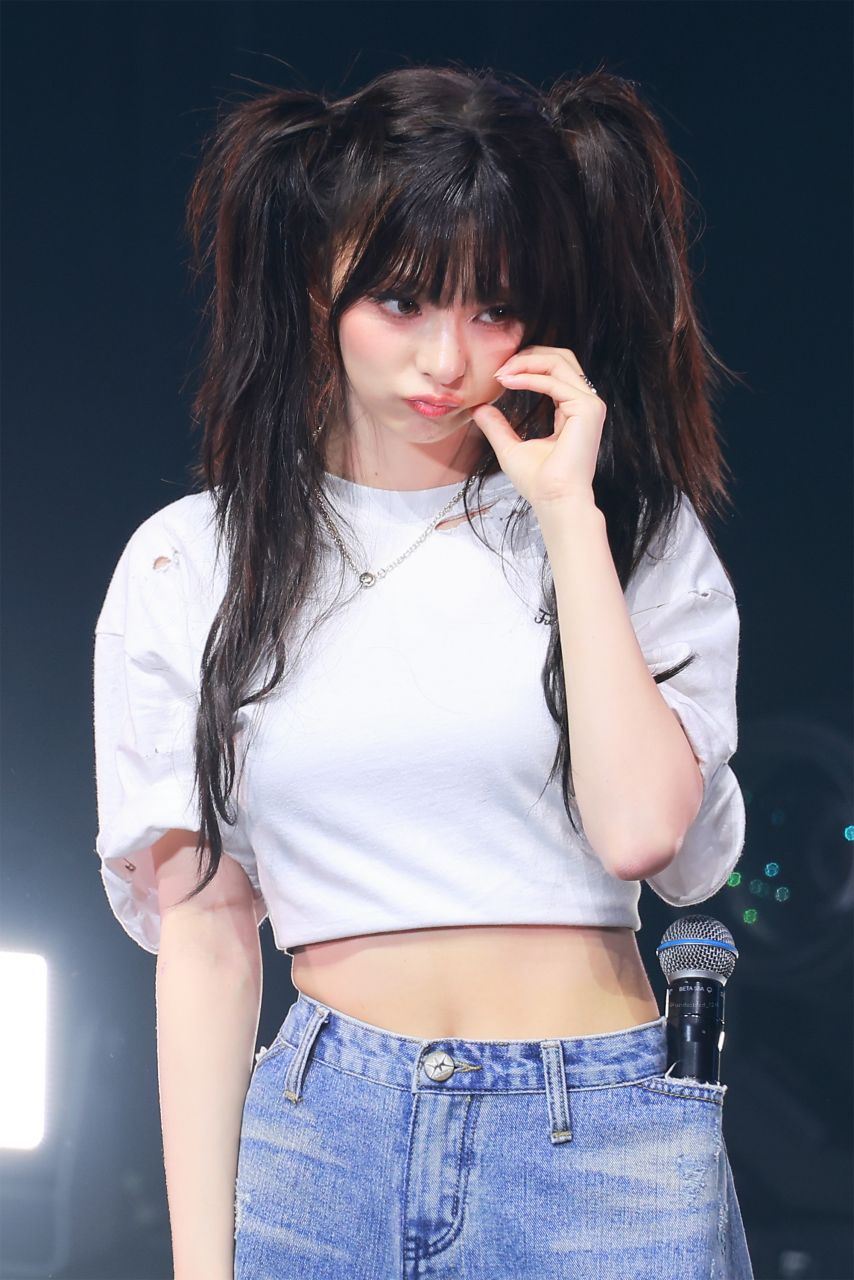 프로미스나인 이나경