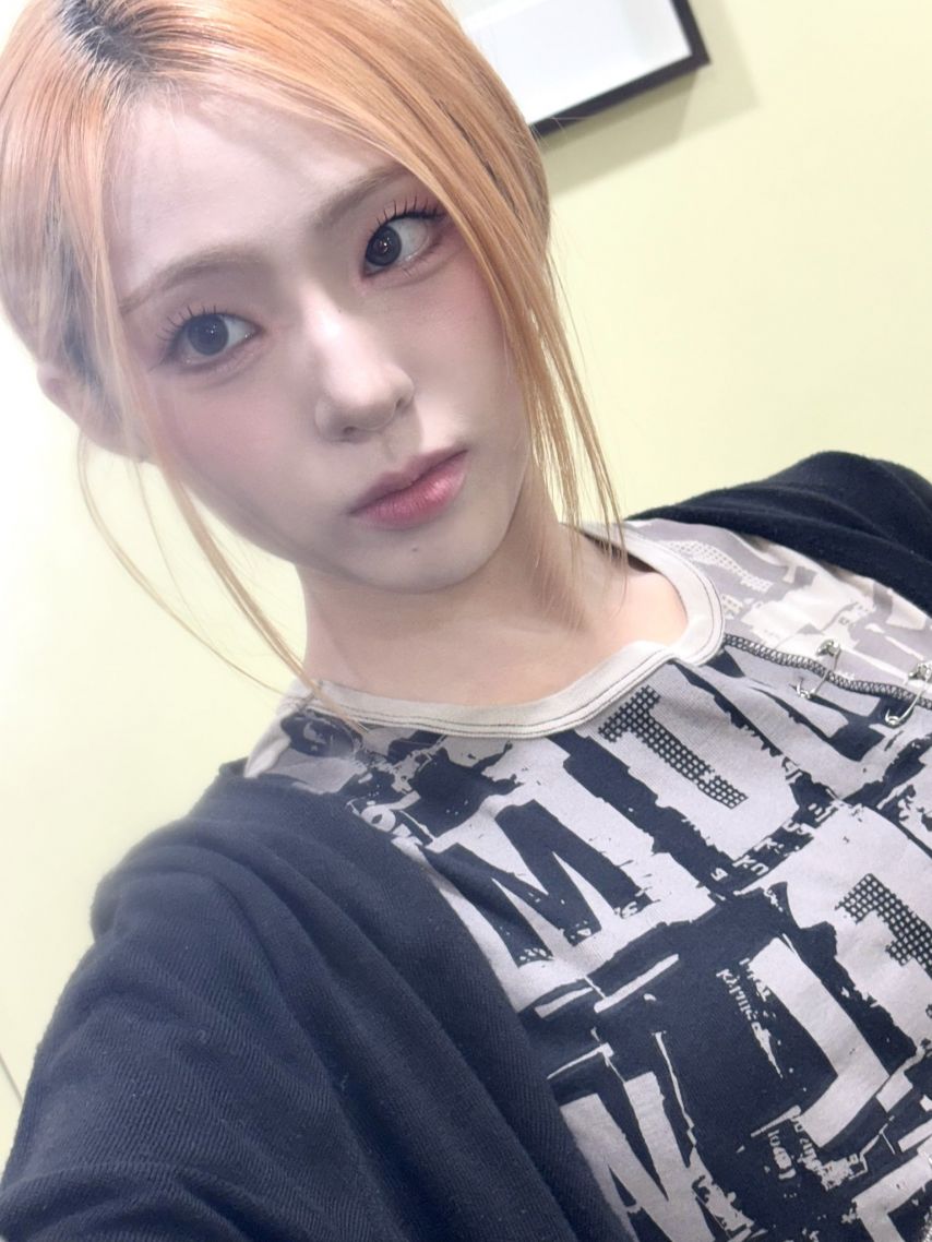 아이칠린 채린