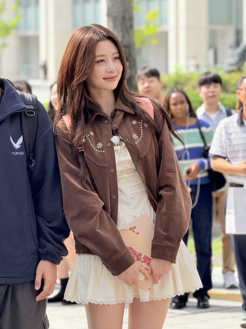 르세라핌 허윤진