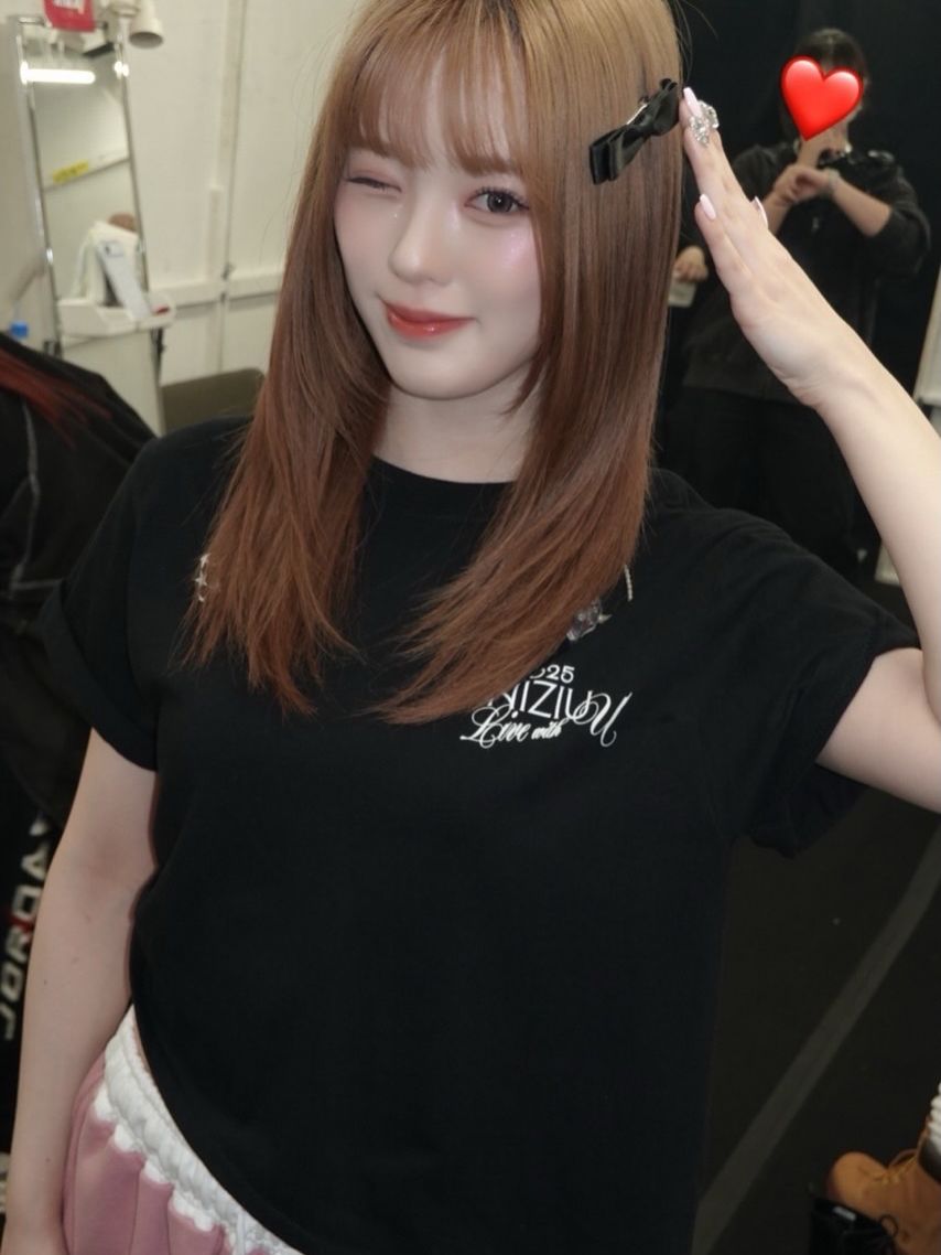 니쥬 (NiziU) 리오