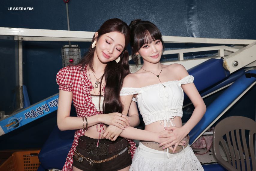르세라핌 ’K-WORLD DREAM AWARDS’ Photo Sketch