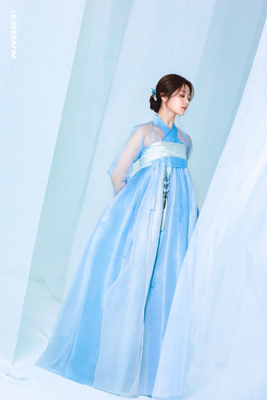 르세라핌 ’SUPER ELLE’ Photo Sketch