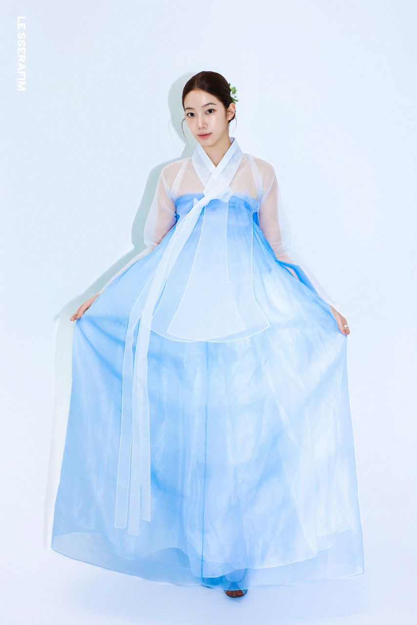 르세라핌 ’SUPER ELLE’ Photo Sketch