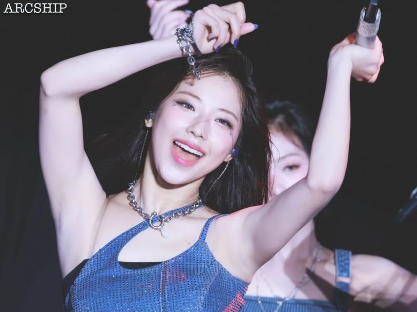 BABYMONSTER (베이비몬스터) 루카