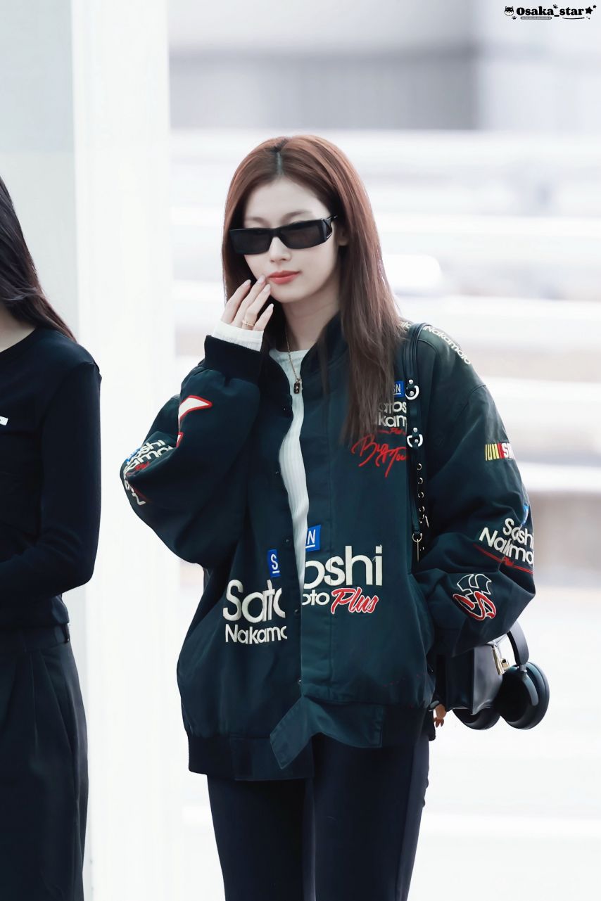 오늘 출국 트와이스 사나