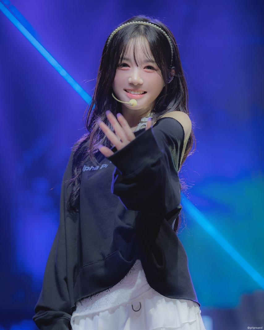 트리플에스 김채원