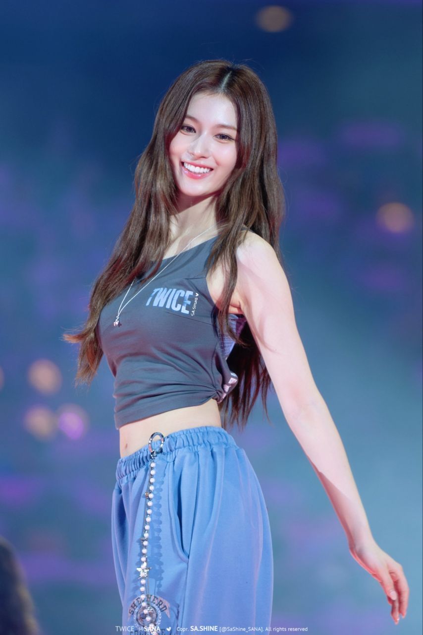 사나 모모 TWICE트와이스 251011 THIS IS FOR IN SINGAPORE D1
