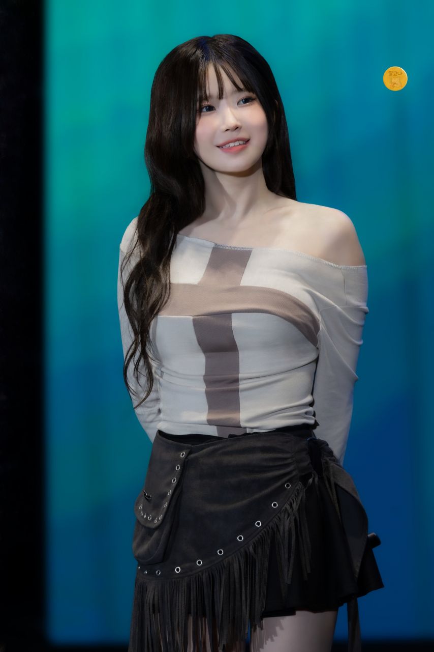 프로미스나인 송하영