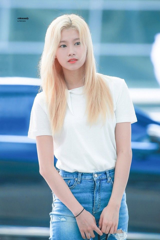 트와이스 사나