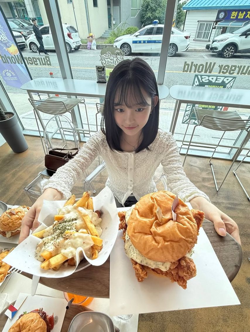 LIGHTSUM (라잇썸) 유정