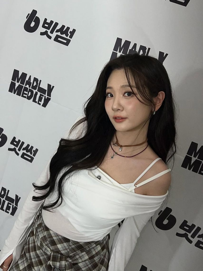 볼빨간사춘기 안지영