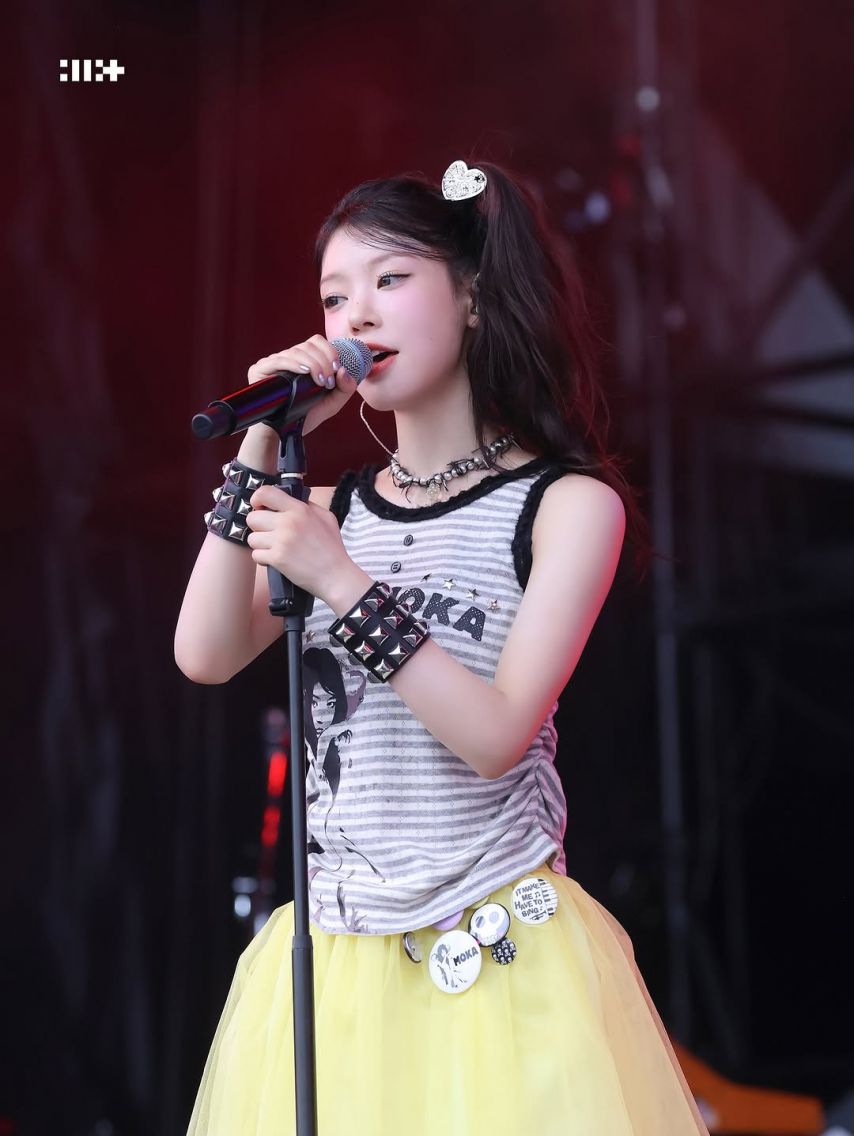 아일릿 (ILLIT) 모카