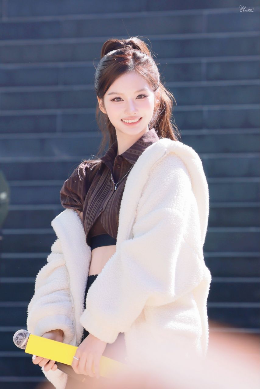 오늘 설윤 (엔믹스)
