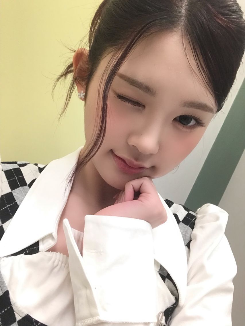 하츠투하츠 에이나