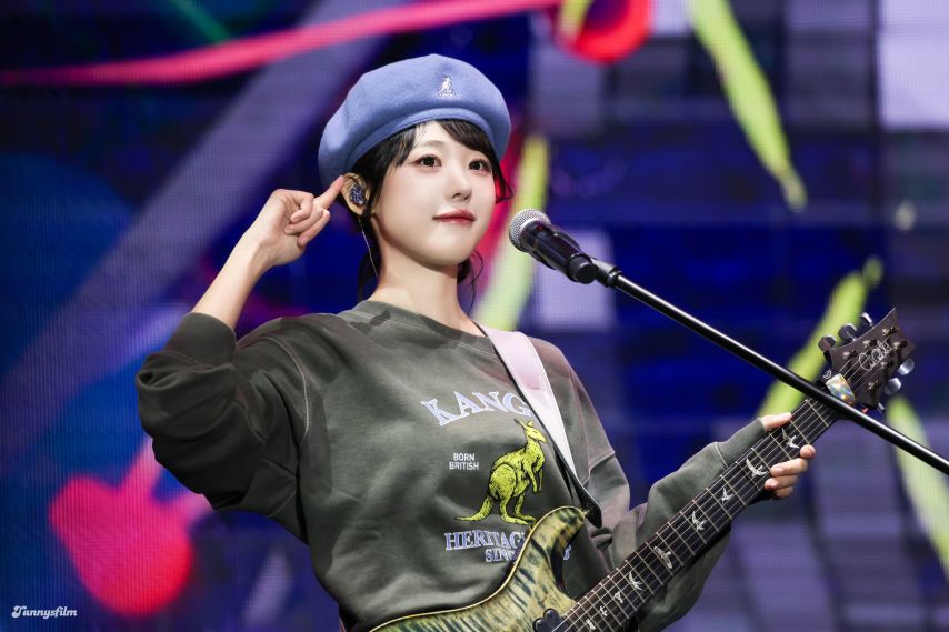 [QWER] 히나