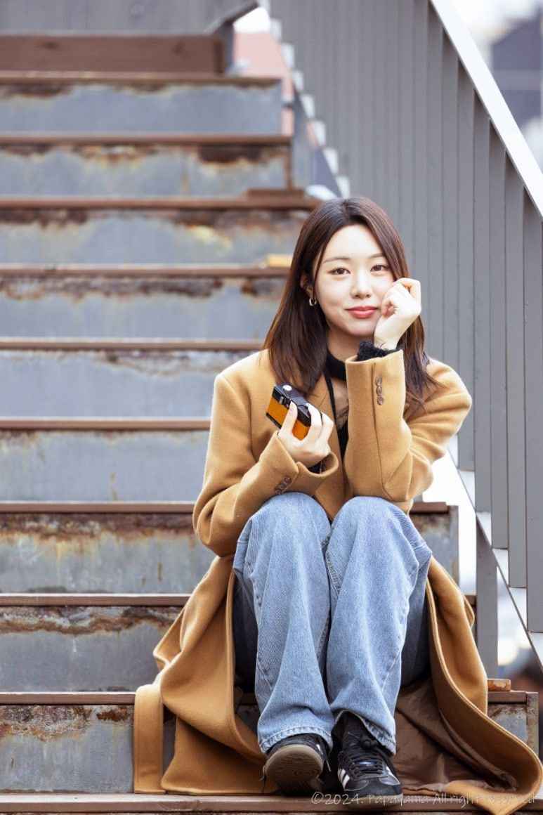 모델 윤재