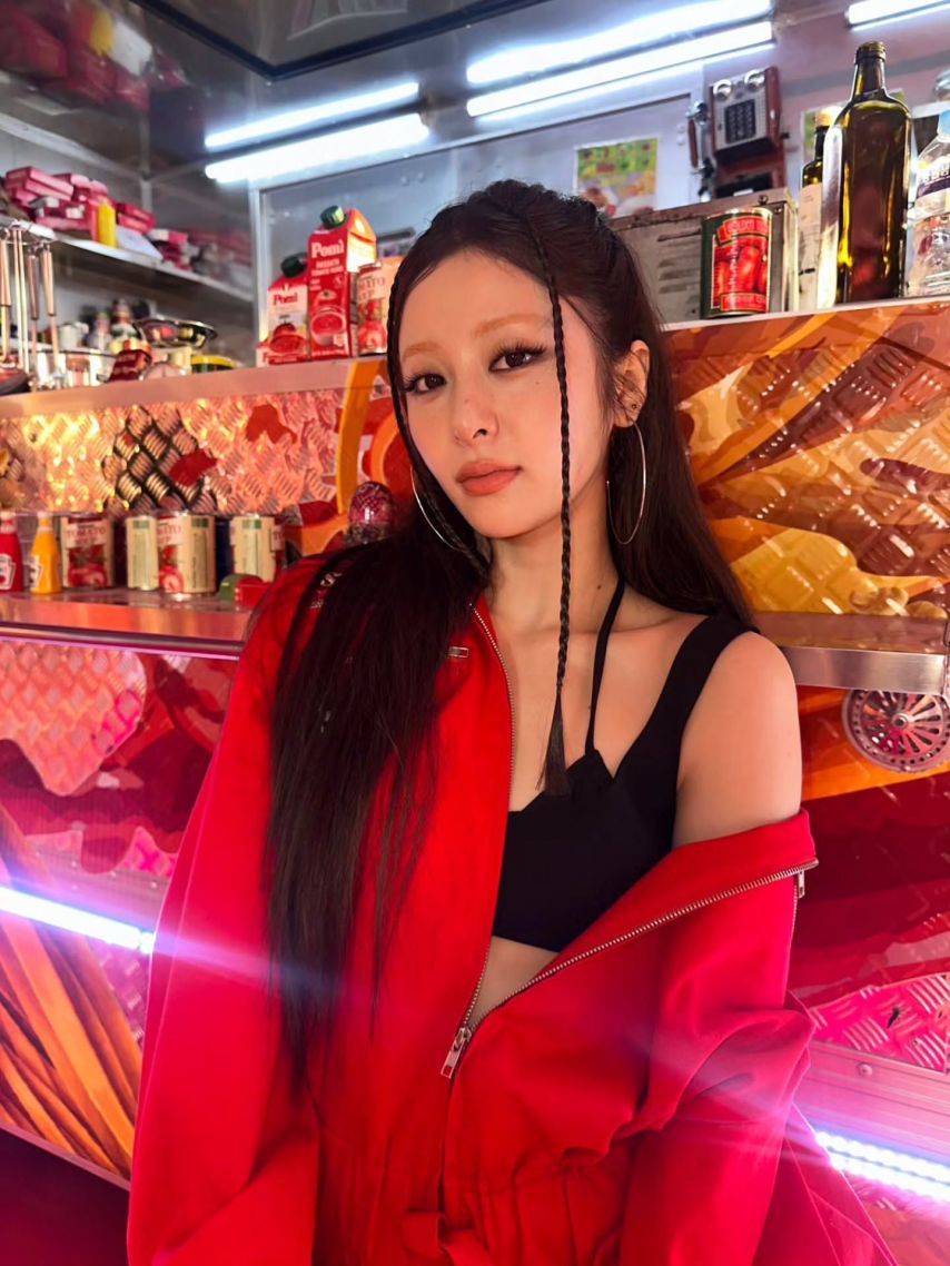 르세라핌 _ 허윤진