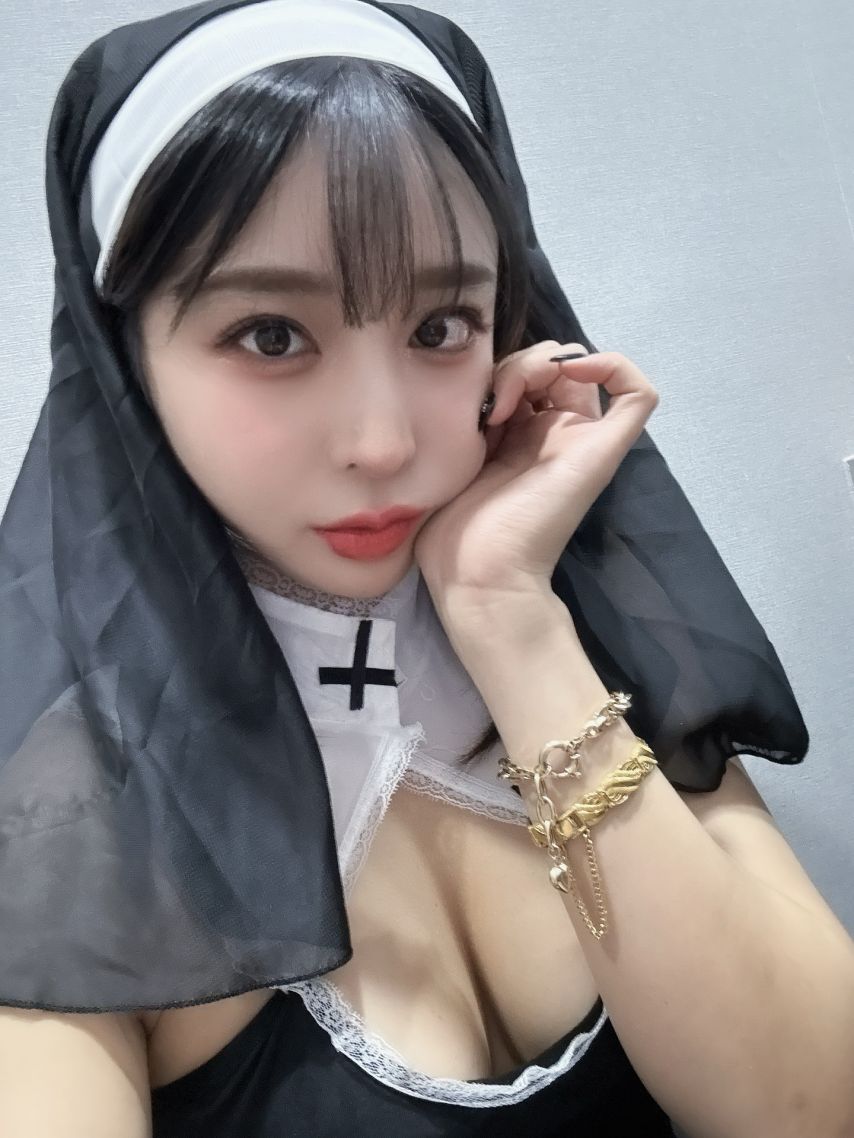 섹시한 수녀 미유
