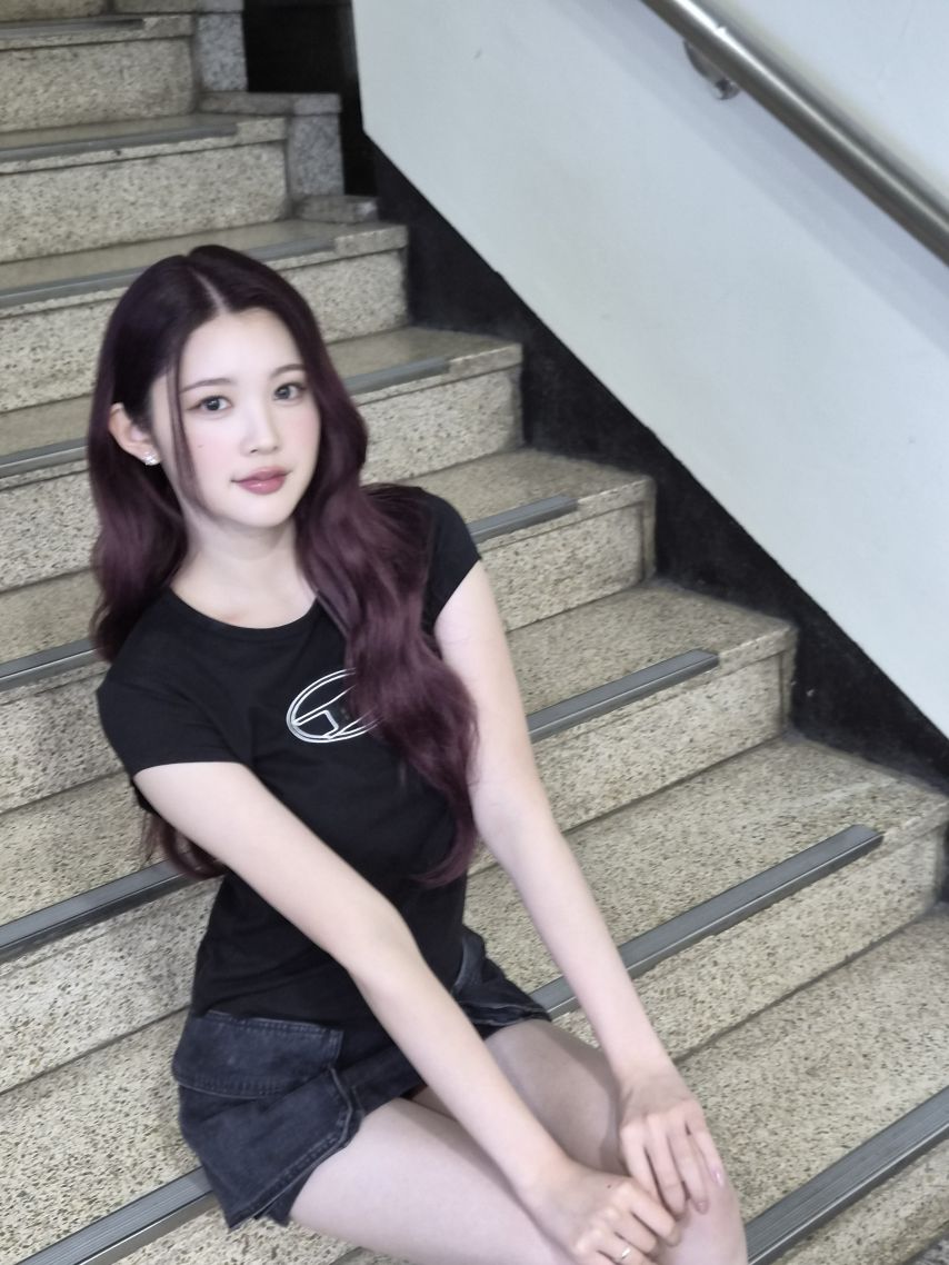 하츠투하츠 에이나