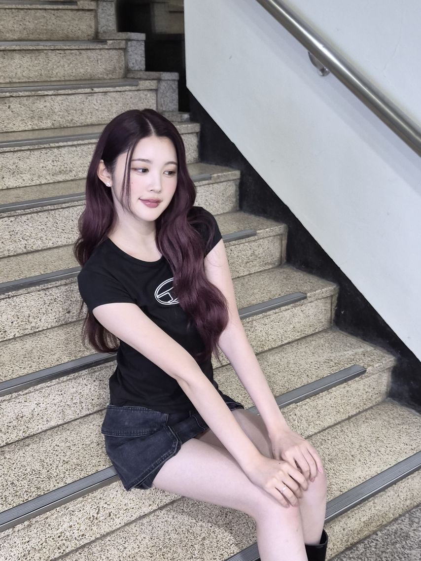 하츠투하츠 에이나
