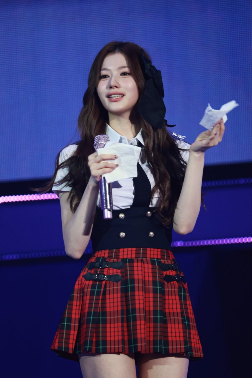 트와이스 사나