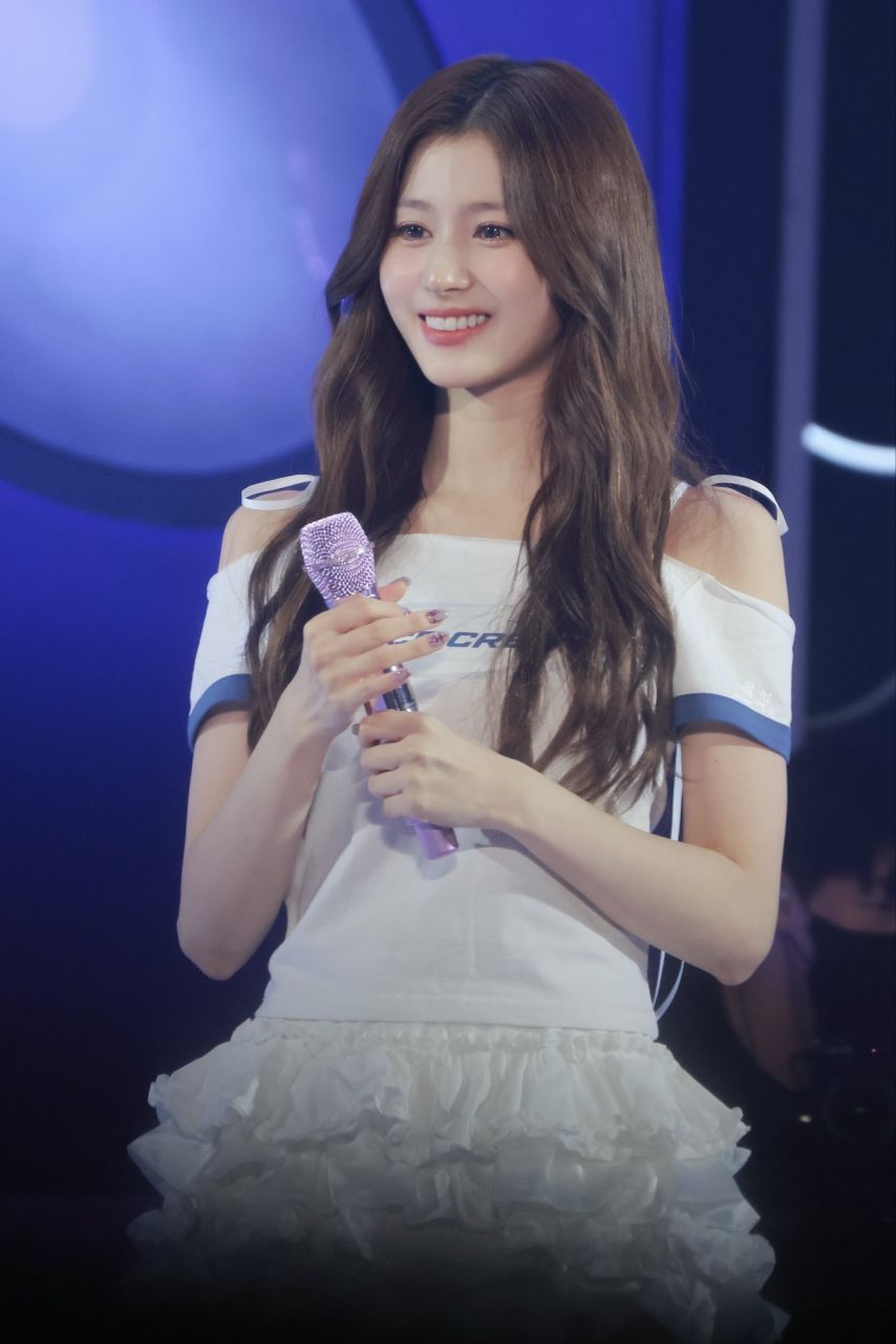 트와이스 사나