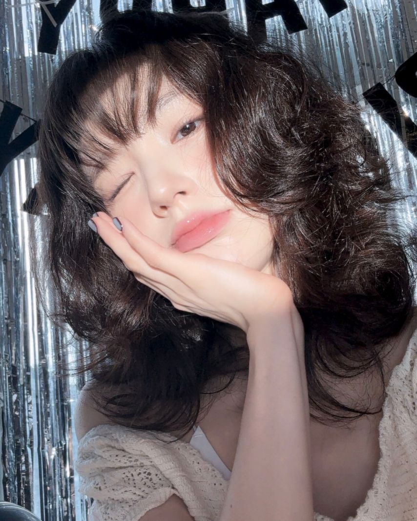 희진 ARTMS아르테미스 인별