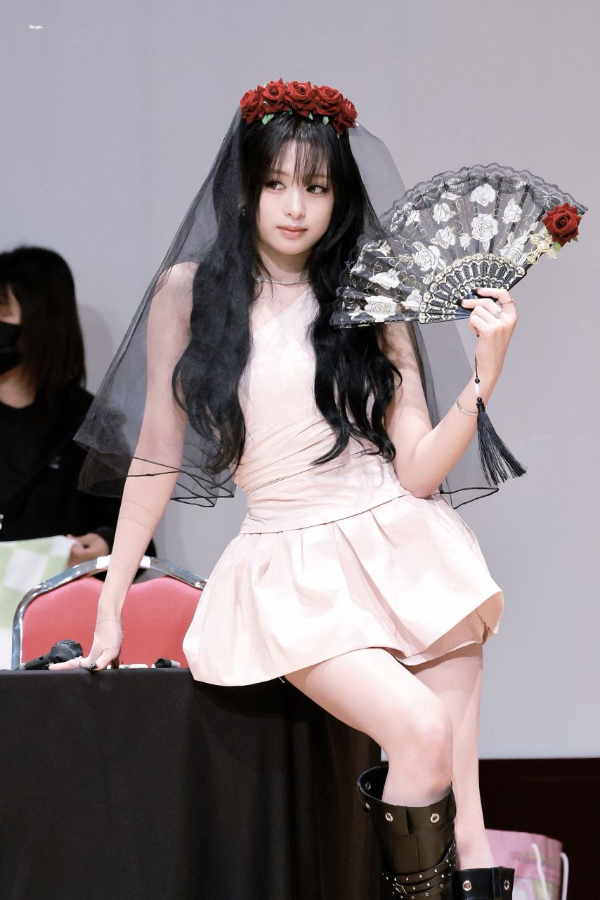 베이비몬스터 아현