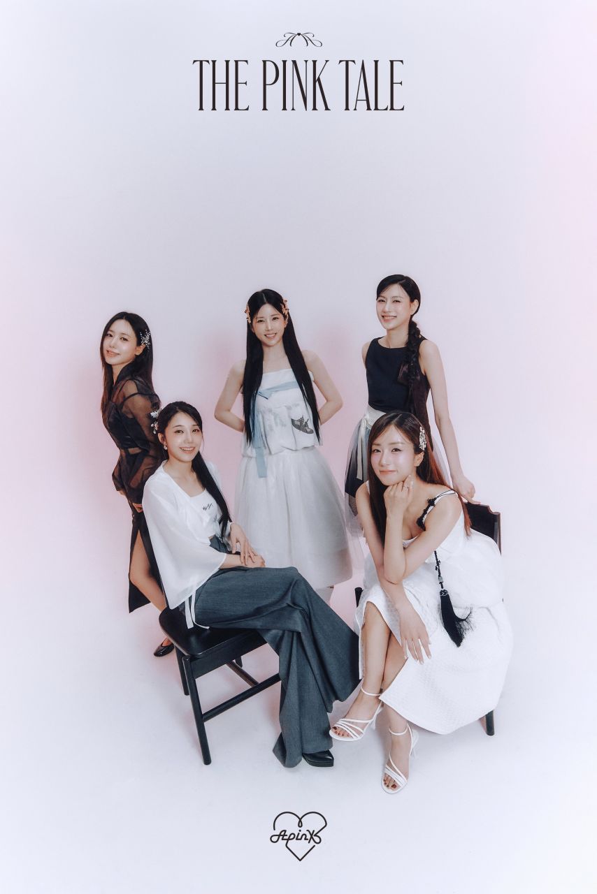 에이핑크 Apink (에이핑크) 2026 SEASON'S GREETINGS [THE PINK TALE]