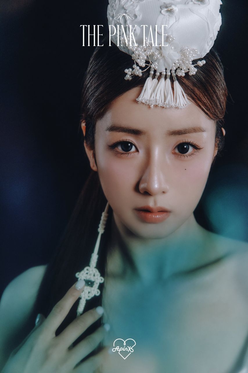 에이핑크 Apink (에이핑크) 2026 SEASON'S GREETINGS [THE PINK TALE]