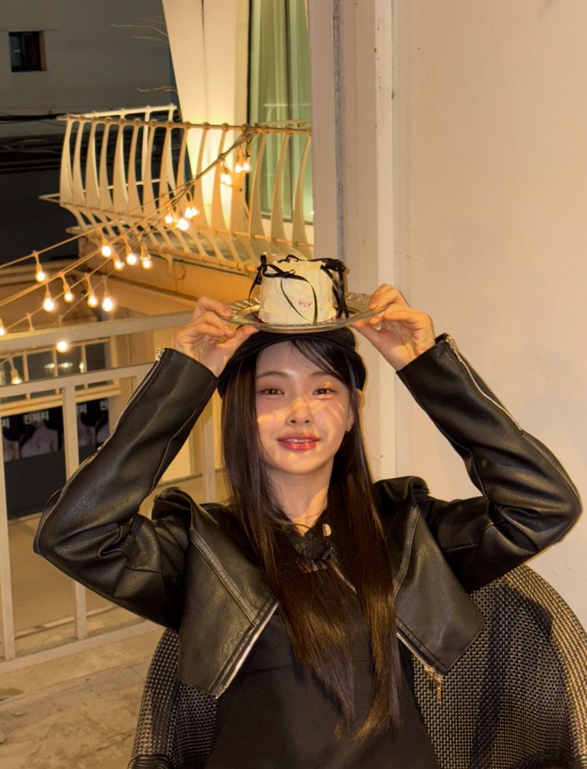 베이비돈크라이 이현