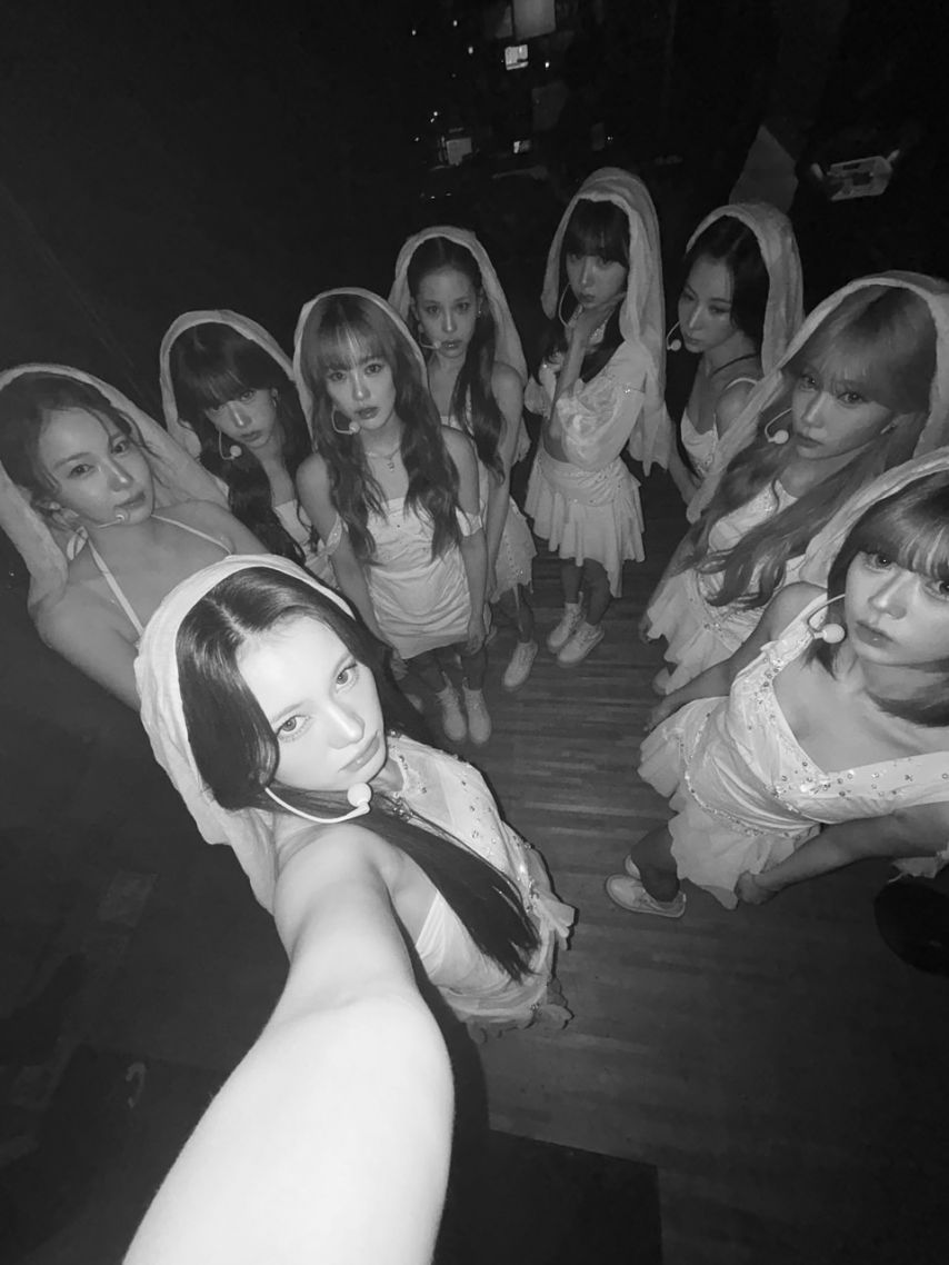 니쥬 (NiziU)