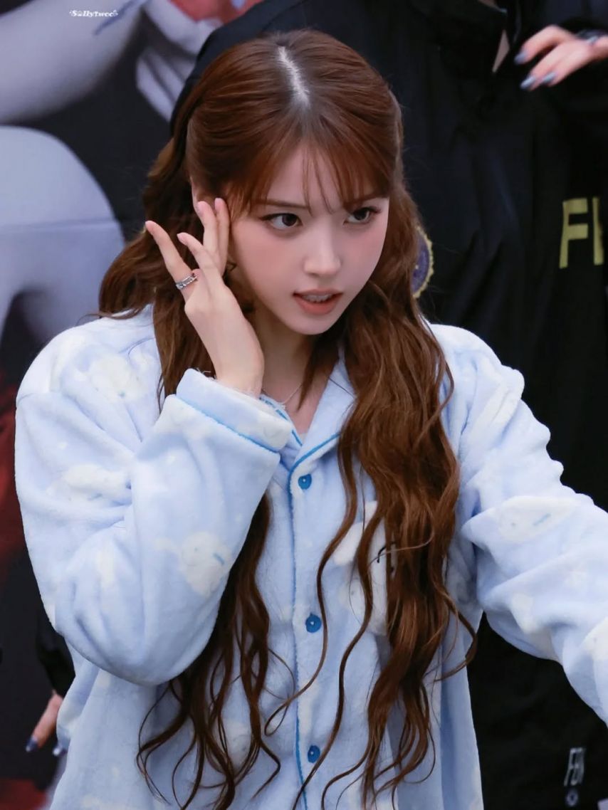 NMIXX (엔믹스) 지우