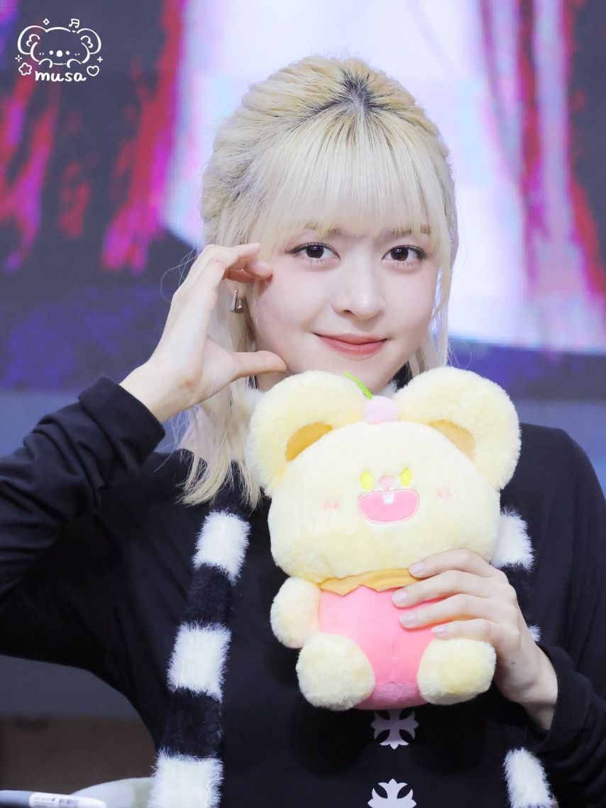 엔믹스 릴리