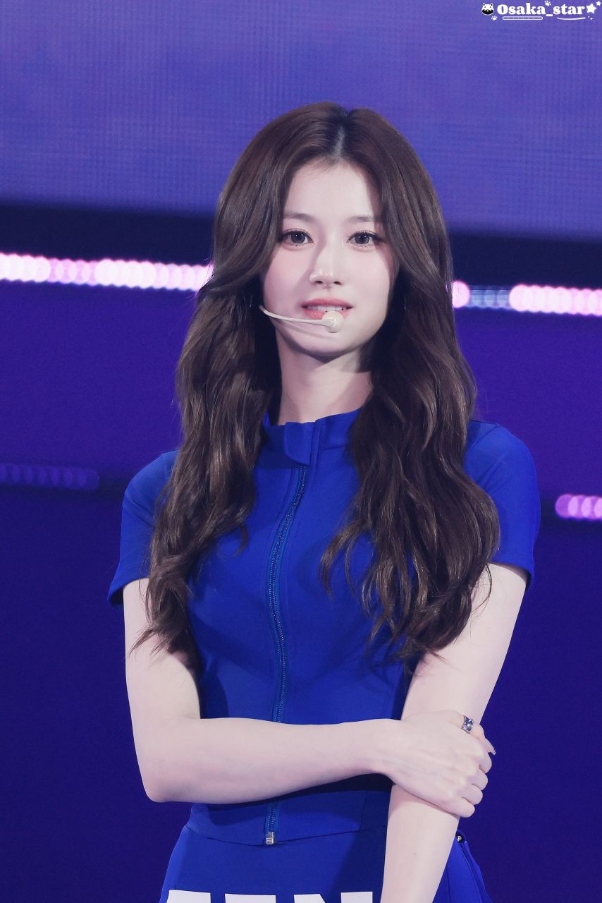 트와이스 사나