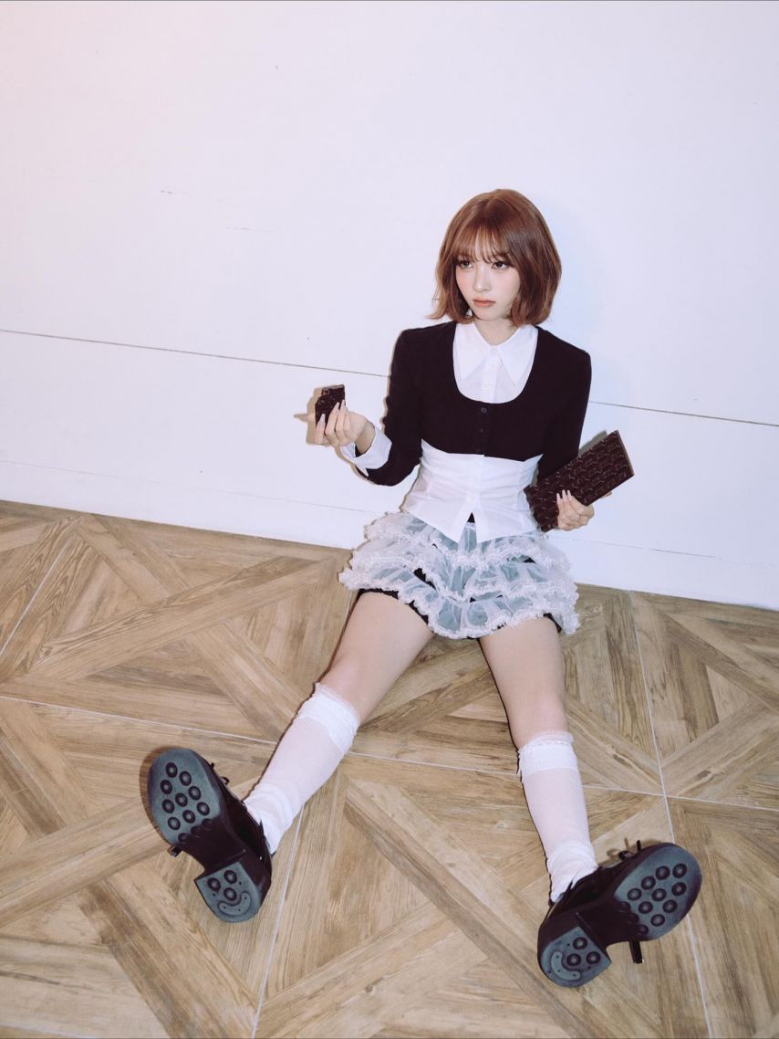 RESCENE [lip bomb] Concept Photo TINT ver.