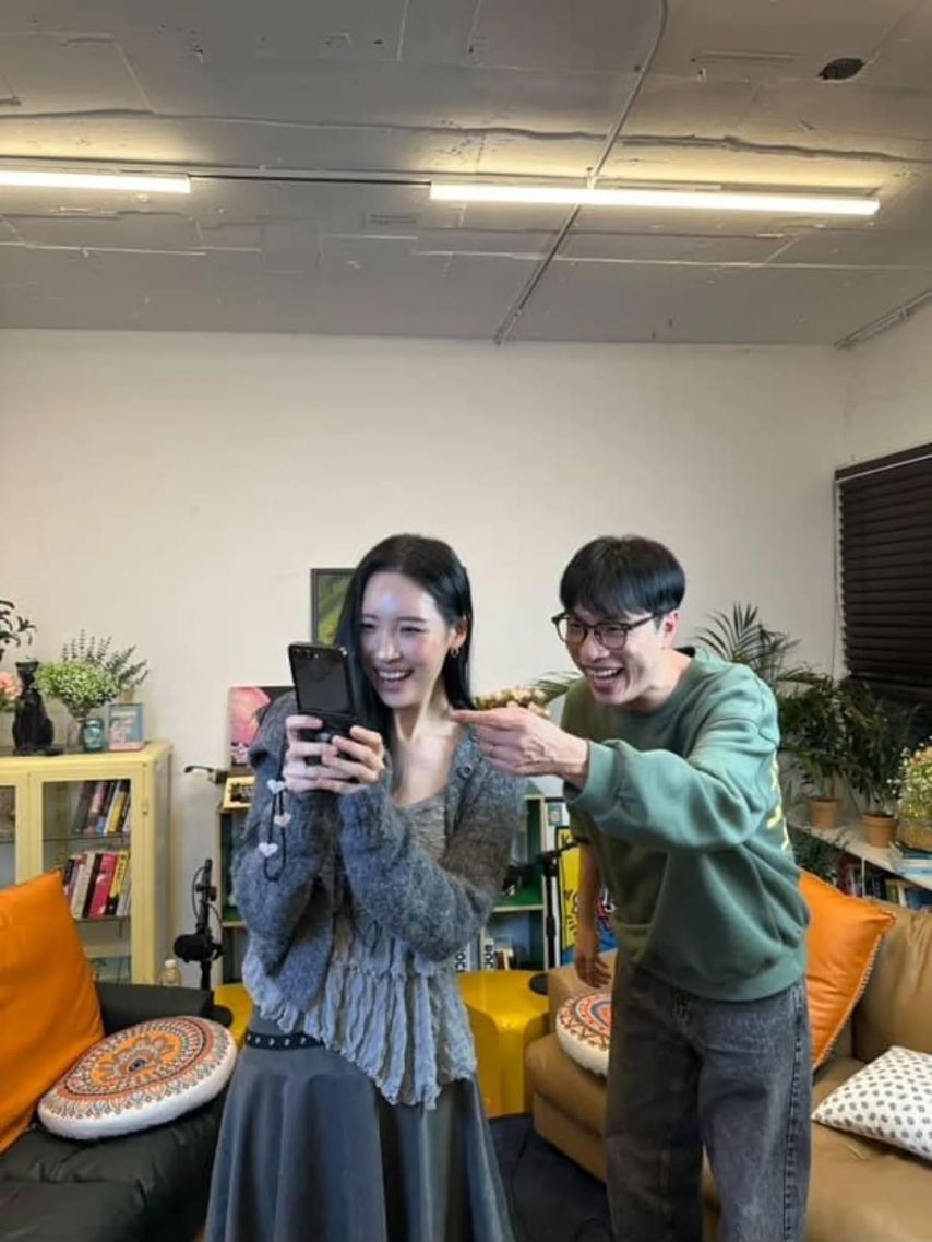 선미 (SUNMI)