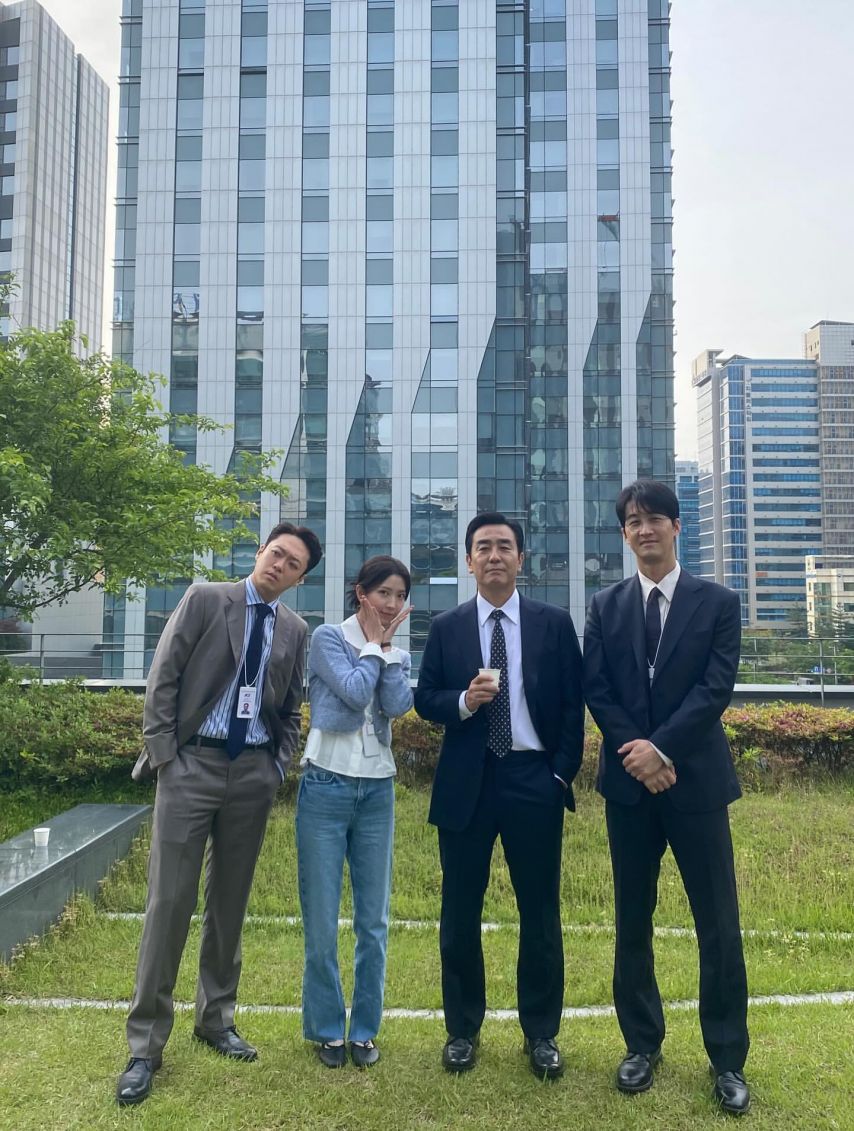 하서윤