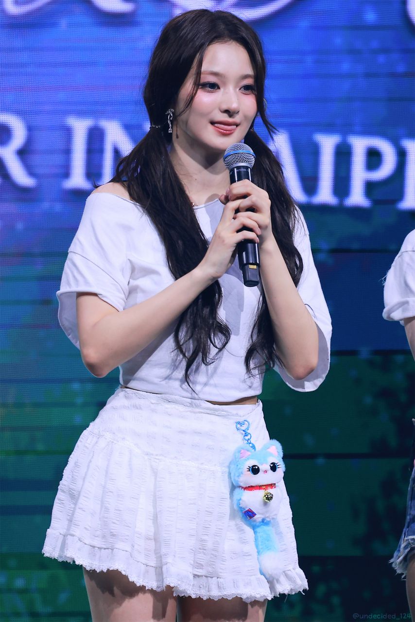 프로미스나인 이나경