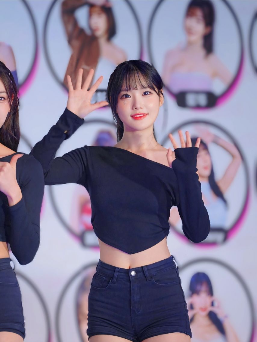 최홍라