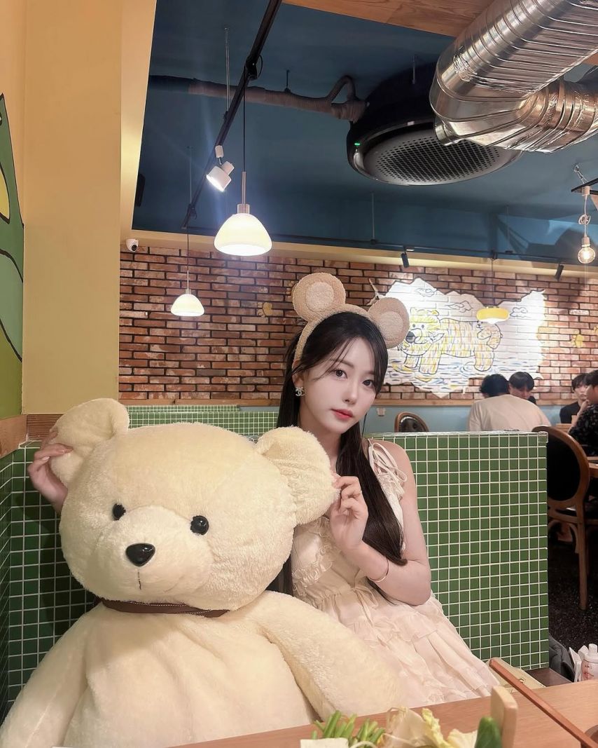 지유나