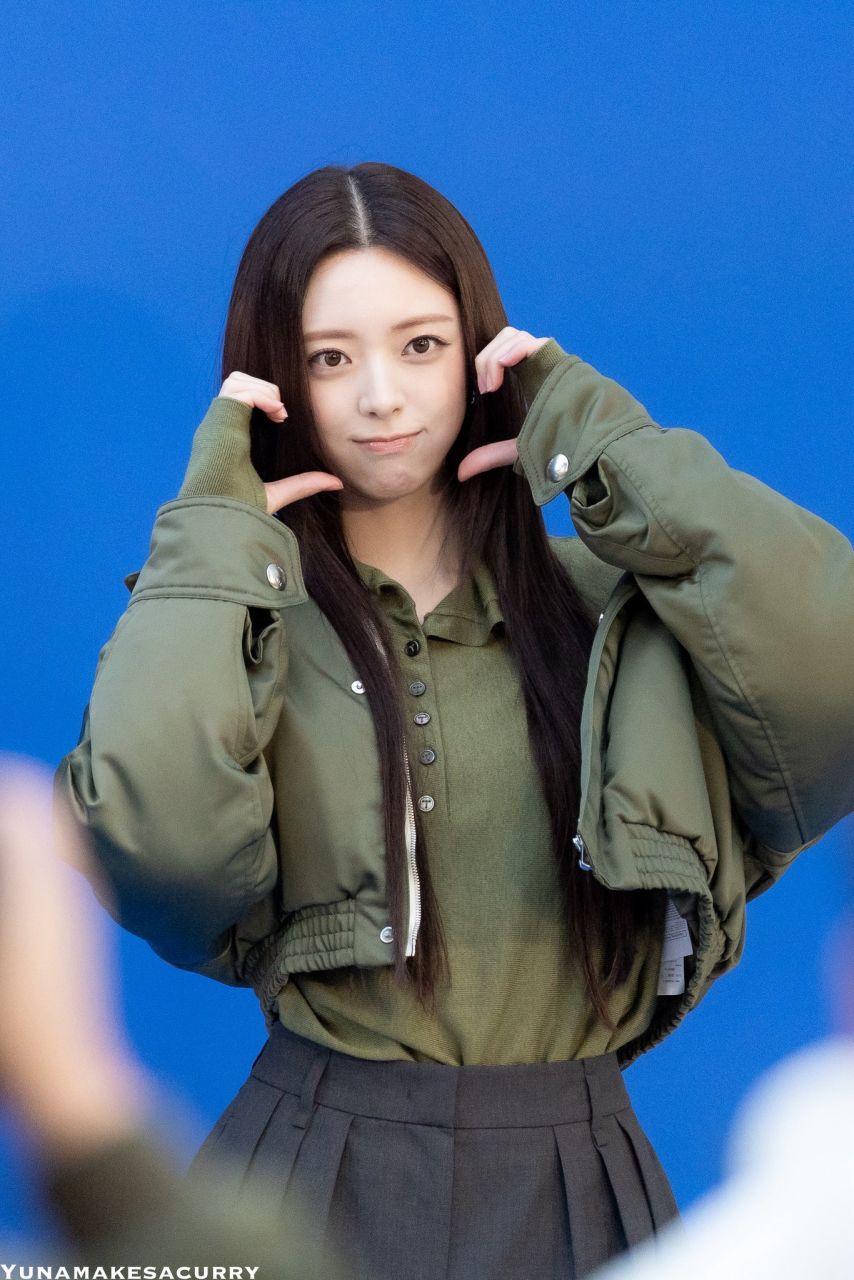 251105 타임 포토콜 ITZY 유나
