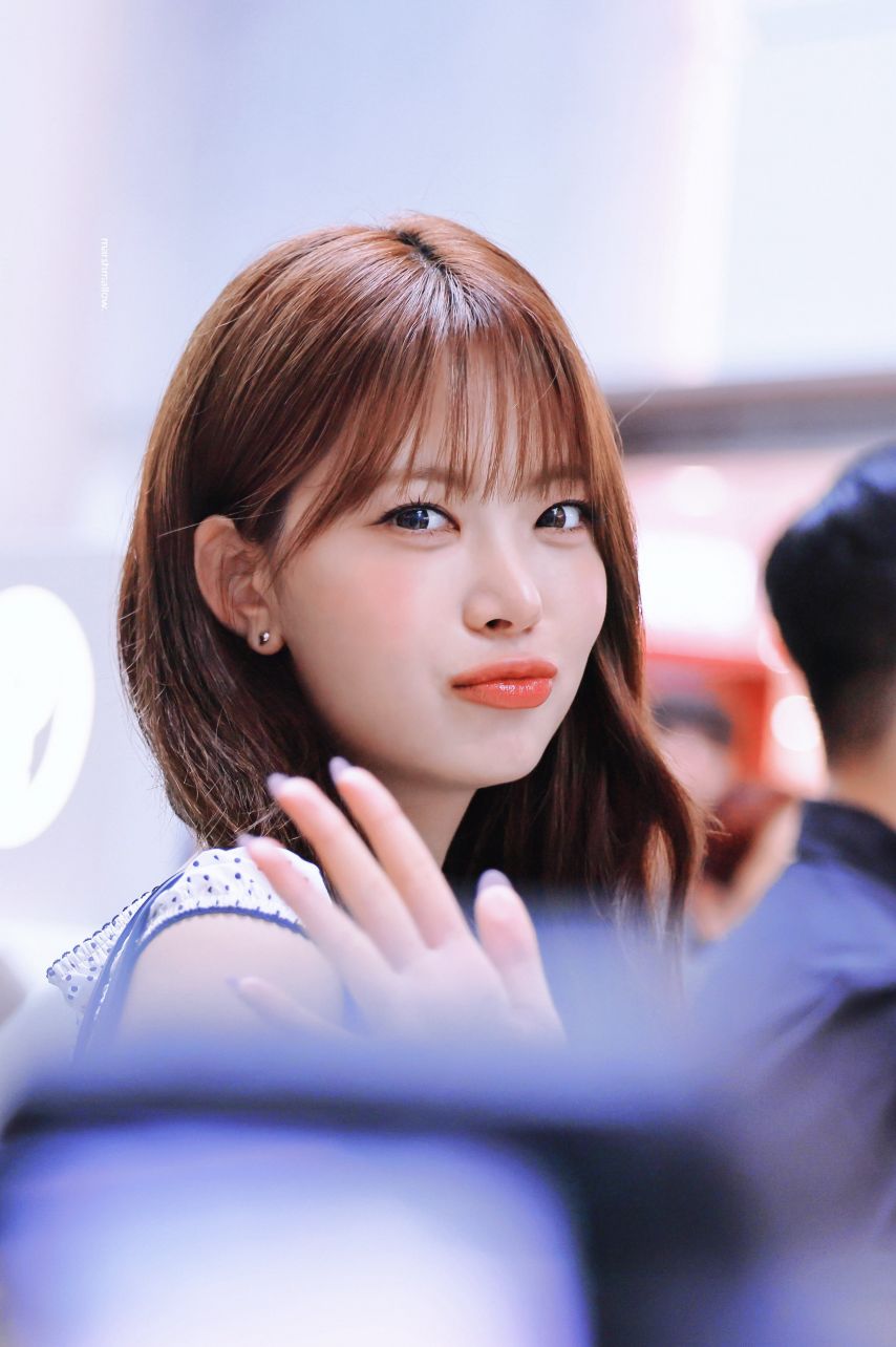 르세라핌 홍은채 생일